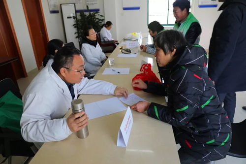 青春志愿行，服务暖人心——松江青年“三下乡”开展安全咨询服务